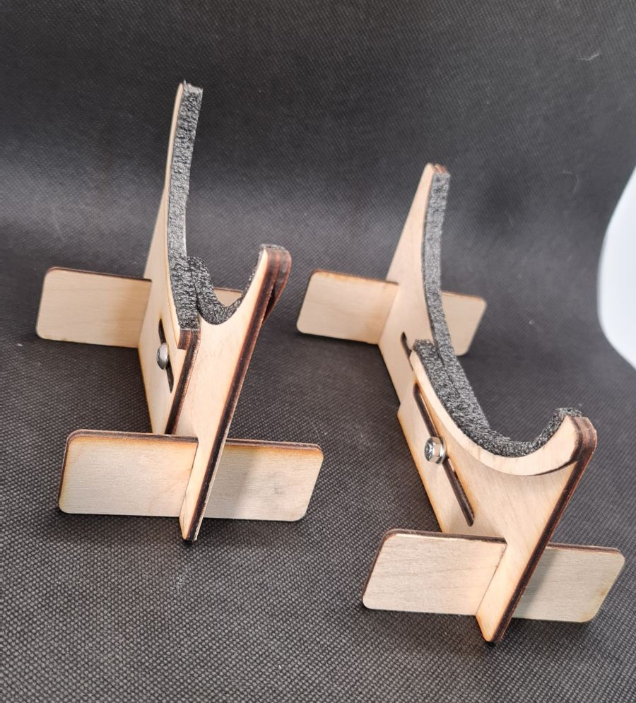 Lasercut Fuselage Stand – Your Final Vinyl